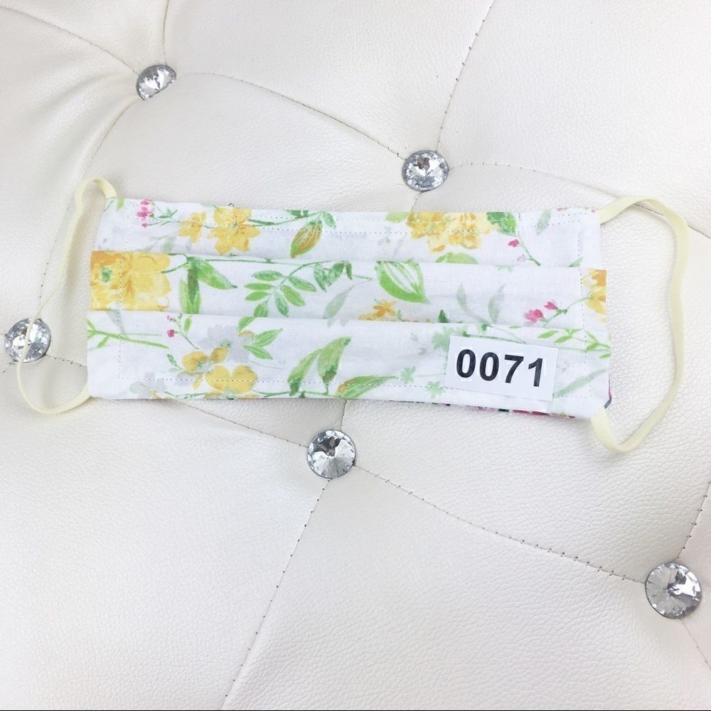 🧼💐Reversible Cotton Face Mask  - Picture 4 of 8